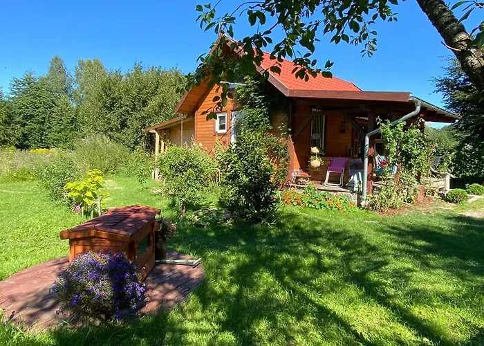 Domek pod lasem
